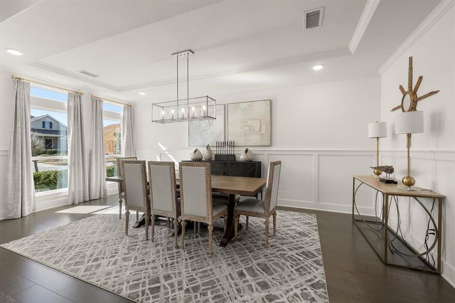 613 Majestic Oak- Dining Room-2 613 Majestic Oak- Dining Room-2