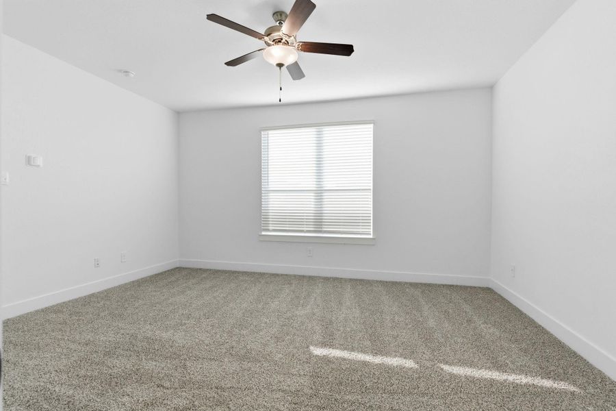 Spacious, unfurnished interior of a new home in , League City (Image 34).