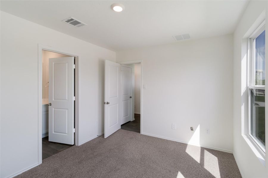 Spacious, unfurnished interior of a new home in Marigold, Uhland (Image 11). Spacious, unfurnished interior of a new home in Marigold, Uhland (Image 11).