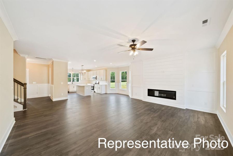 Spacious, unfurnished interior of a new home in , Stanfield (Image 6).