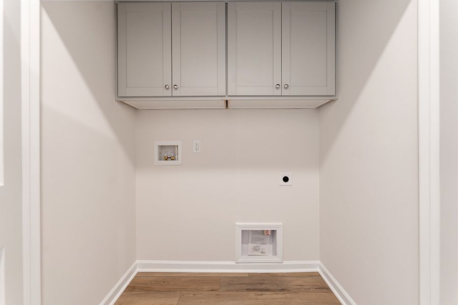 Spacious, unfurnished interior of a new home in Dove Hollow, Chesnee (Image 35).