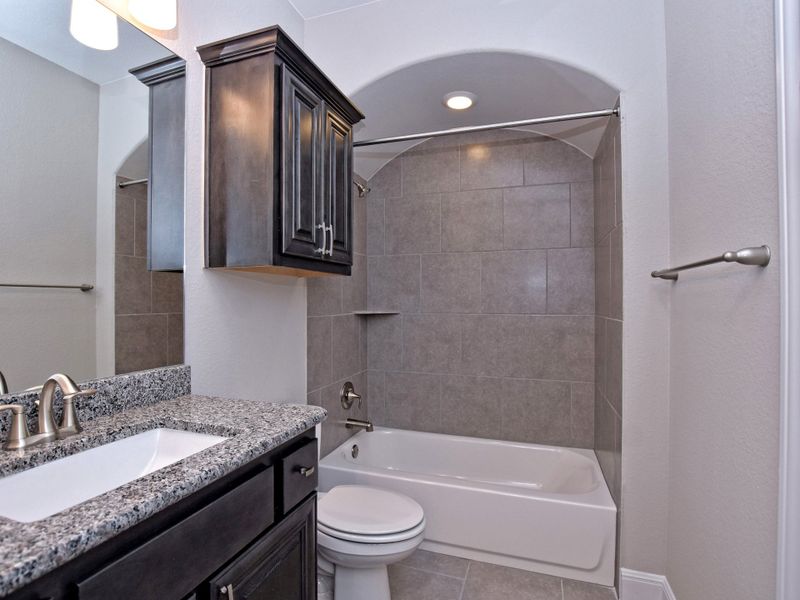 Image 125 representing the San Simeon II by Giddens Homes in Clearwater Ranch, Liberty Hill, TX.