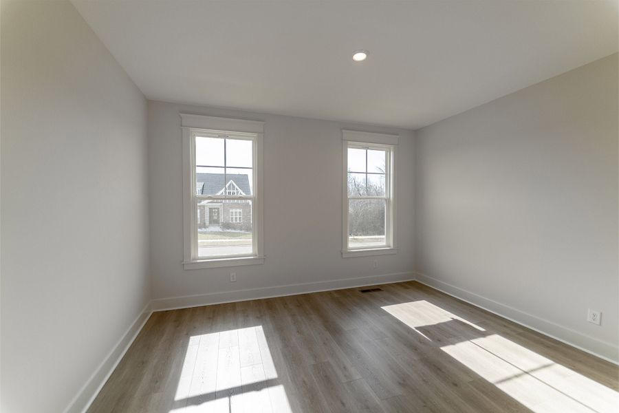 Spacious, unfurnished interior of a new home in Aden Woods, Fairview (Image 58). Spacious, unfurnished interior of a new home in Aden Woods, Fairview (Image 58).