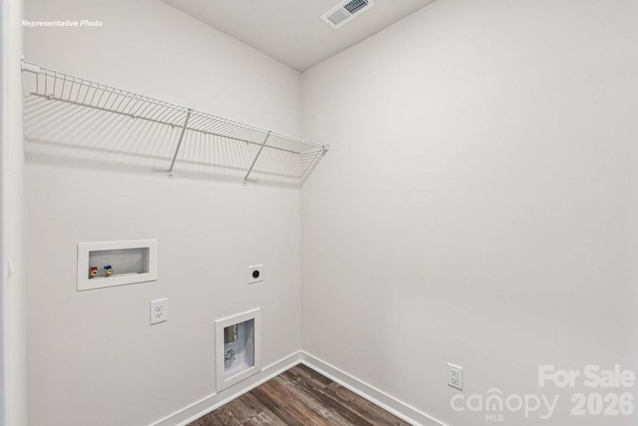 Spacious, unfurnished interior of a new home in Huffman Ridge, Hickory (Image 17).