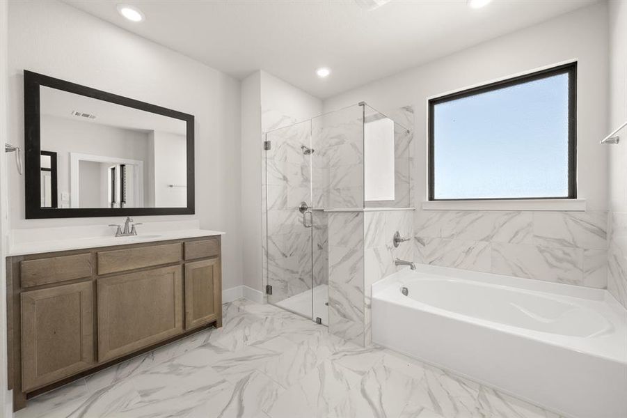 2301 Maywood- Primary SUite-4 2301 Maywood- Primary SUite-4