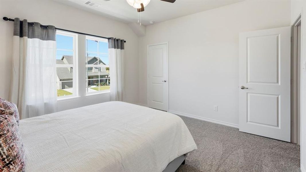 Furnished interior view inside a new home in The Woods at Lindsey Place, Anna (Image 31). Furnished interior view inside a new home in The Woods at Lindsey Place, Anna (Image 31).