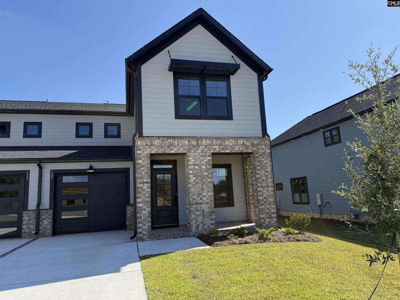 Image 39 of a home in Dunbar Village.