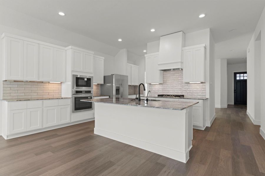 Furnished interior view inside a new home in Westland Ranch 60' Homesites, League City (Image 3). Furnished interior view inside a new home in Westland Ranch 60' Homesites, League City (Image 3).