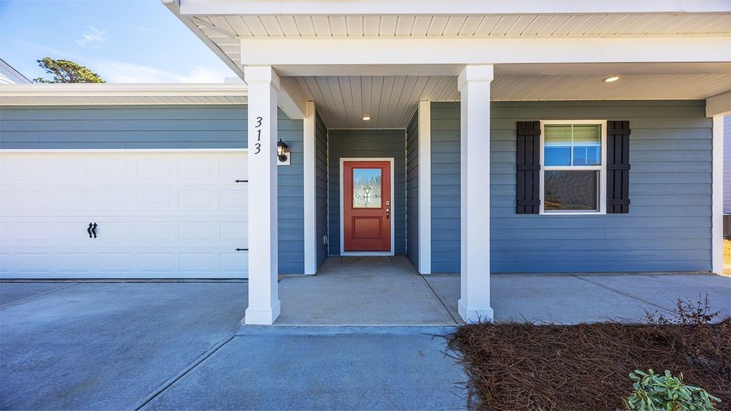 Exterior details and patio area of a home in Sease's Pond, Gilbert (Image 3).