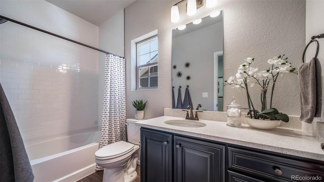 Furnished interior view inside a new home in , Aurora (Image 12).