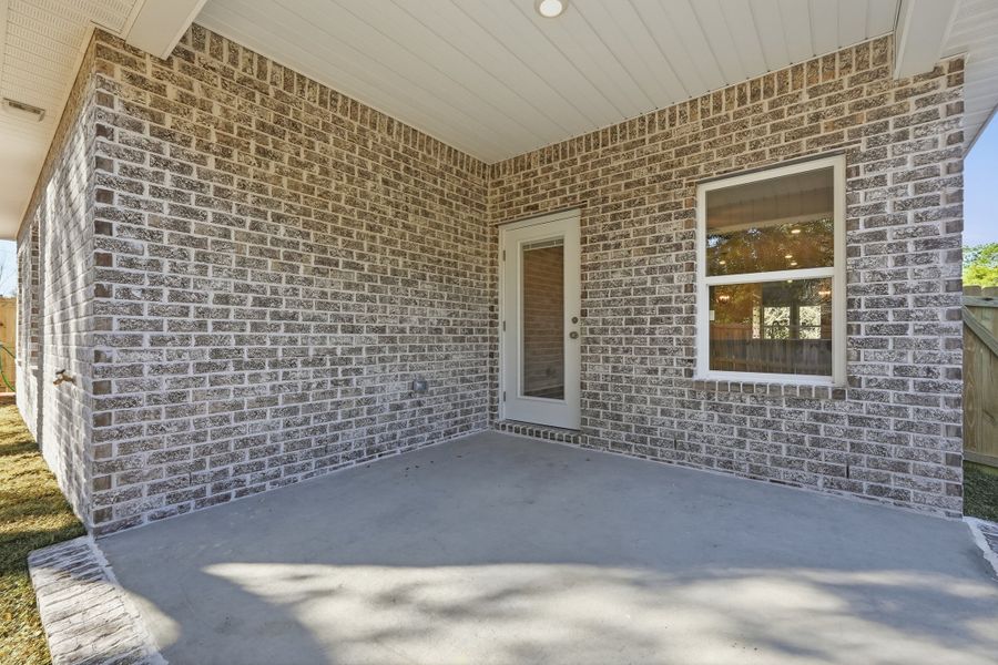 Exterior details and patio area of a home in McCarthy Estates, Defuniak Springs (Image 27). Exterior details and patio area of a home in McCarthy Estates, Defuniak Springs (Image 27).