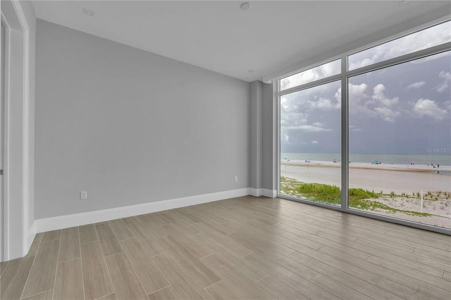 Spacious, unfurnished interior of a new home in , Sarasota (Image 22). Spacious, unfurnished interior of a new home in , Sarasota (Image 22).