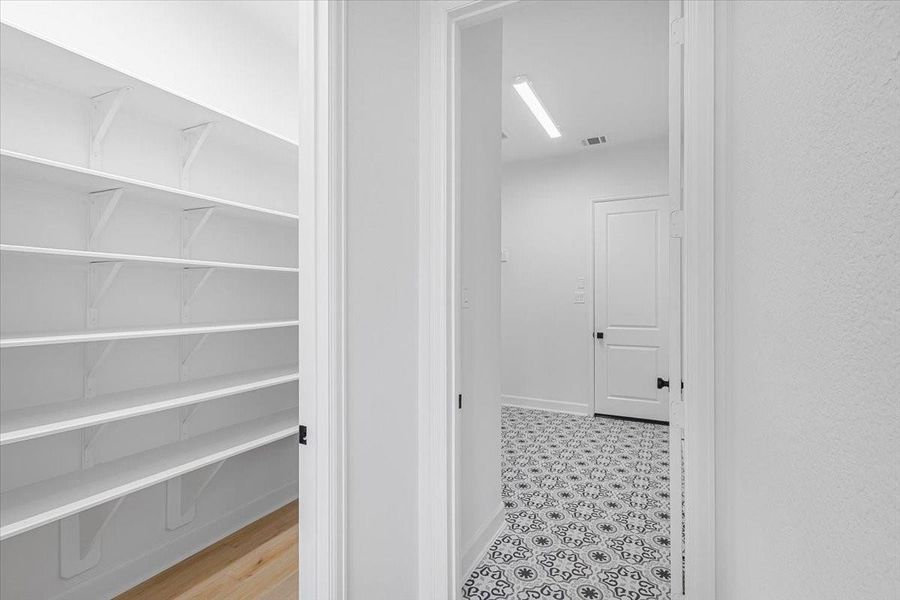 Spacious, unfurnished interior of a new home in Jordan Ranch 70′ Lots, Fulshear (Image 31). Spacious, unfurnished interior of a new home in Jordan Ranch 70′ Lots, Fulshear (Image 31).