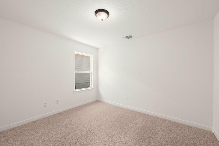 Spacious, unfurnished interior of a new home in South Pointe, Temple (Image 11).