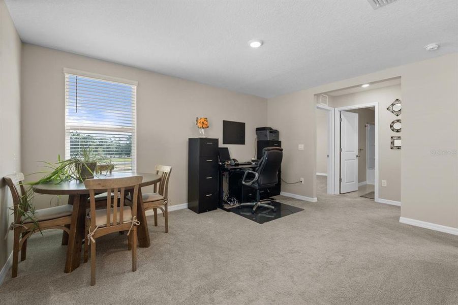 Furnished interior view inside a new home in Silverstone North, Palmetto (Image 6).