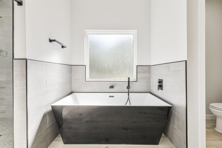 Furnished interior view inside a new home in , Hockley (Image 18).