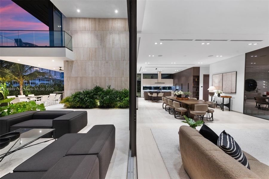 Image 77 of a home in .