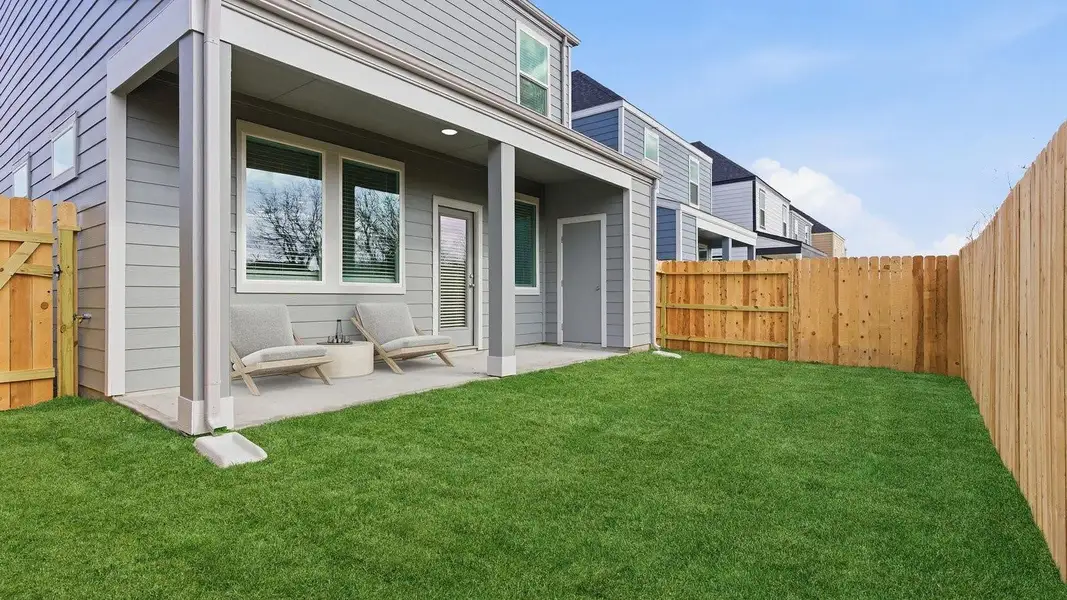 Elevations, exterior/ interior colors, options, available upgrades that require an additional charge, and standard features will vary in each community and subject change without notice. Call for details.