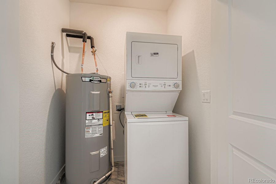 Image 13 of a home in Parterre: The Parkside Collection. Image 13 of a home in Parterre: The Parkside Collection.