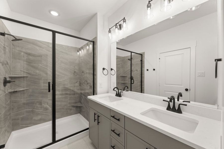 Furnished interior view inside a new home in Chelsea Commons, Allen (Image 4). Furnished interior view inside a new home in Chelsea Commons, Allen (Image 4).