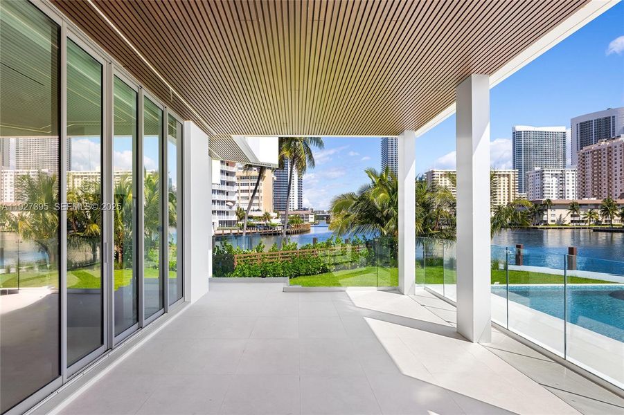 Exterior details and patio area of a home in , Hallandale Beach (Image 9).