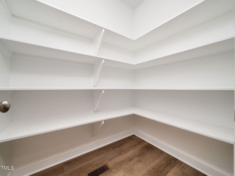 19-web-or-mls-15 Bella-23 19-web-or-mls-15 Bella-23