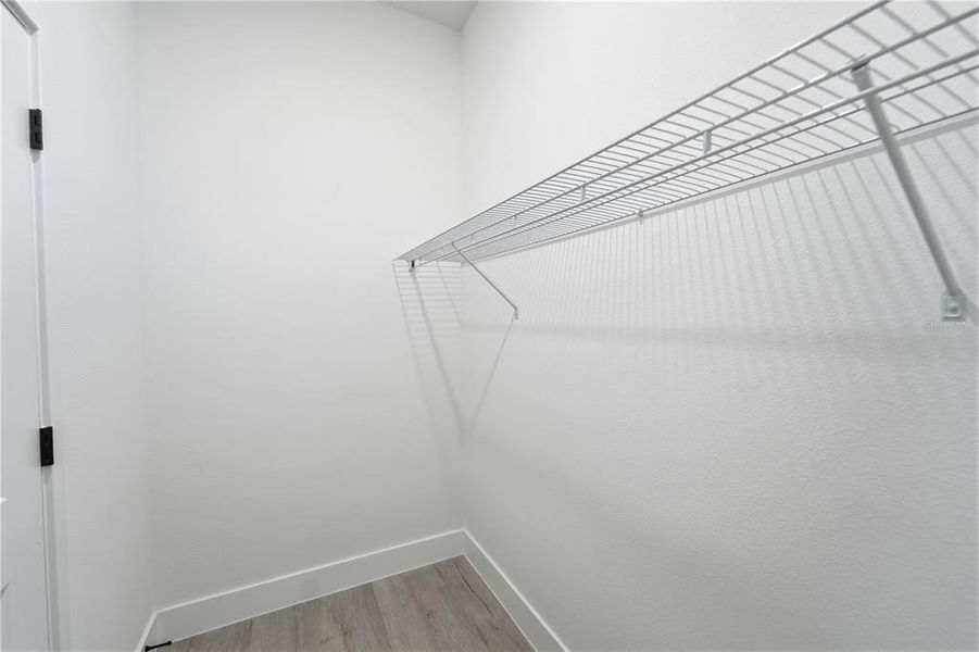 Spacious, unfurnished interior of a new home in , Ocala (Image 26).
