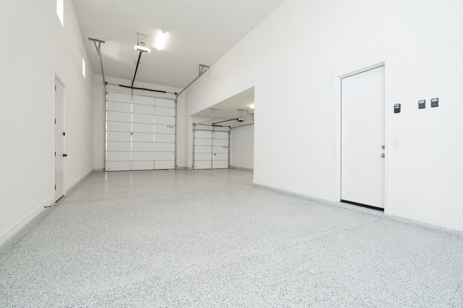 Spacious, unfurnished interior of a new home in Abel Ranch, Goodyear (Image 17).