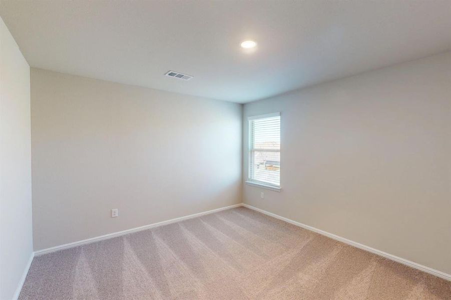 Spacious, unfurnished interior of a new home in Sanderos, Fort Worth (Image 17). Spacious, unfurnished interior of a new home in Sanderos, Fort Worth (Image 17).