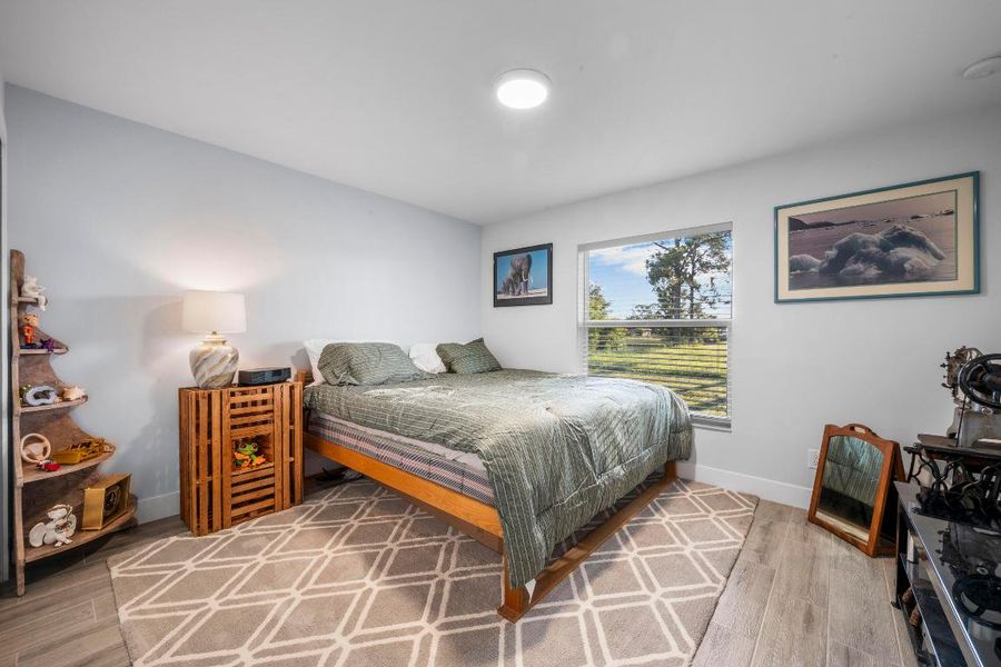 MK4583SWBradburyStreet-30 MK4583SWBradburyStreet-30