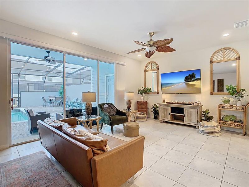 Furnished interior view inside a new home in , Davenport (Image 23).