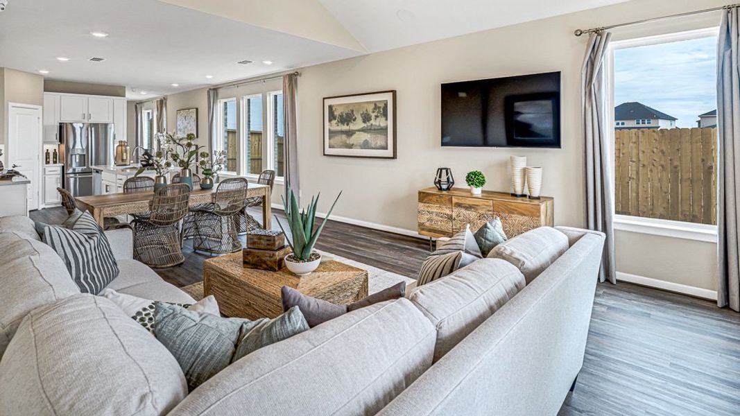 Representative furnished interior of a home built from the Portsmouth by Taylor Morrison in The Retreat at Harvest, Argyle (Image 8).