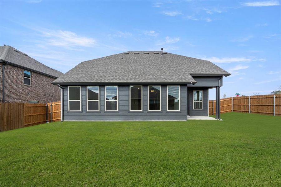 6913 Freight Train- Back-2