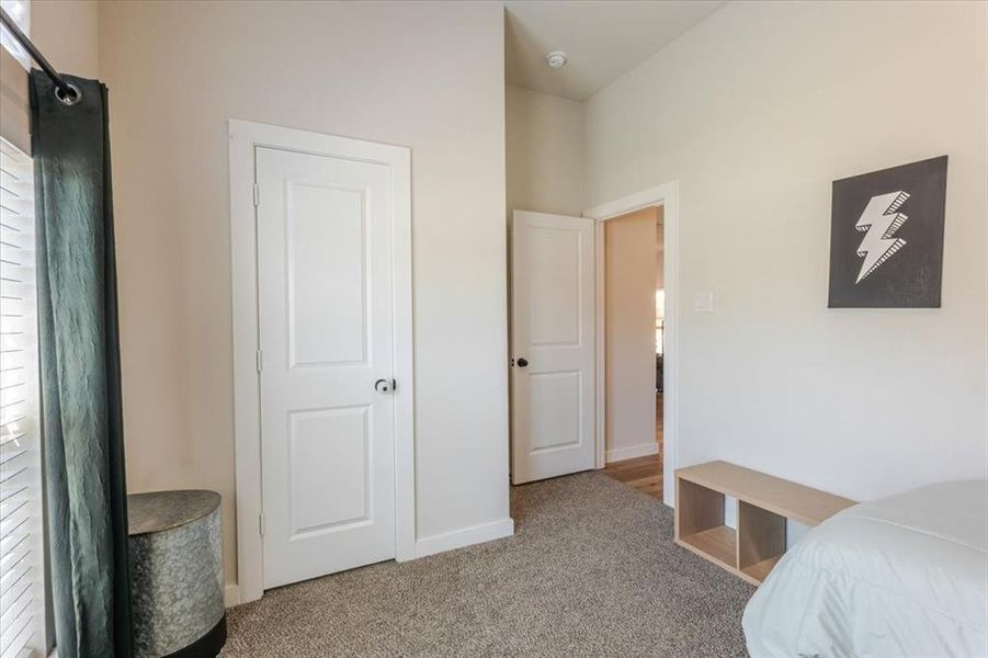 Furnished interior view inside a new home in , Glen Rose (Image 17).