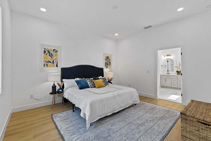 Furnished interior view inside a new home in , Vero Beach (Image 17).
