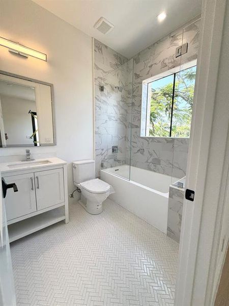 Furnished interior view inside a new home in , Lake Worth (Image 10).