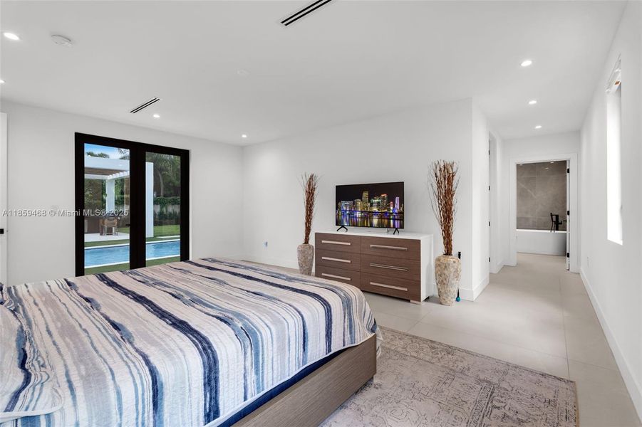 Furnished interior view inside a new home in , Miami (Image 13).