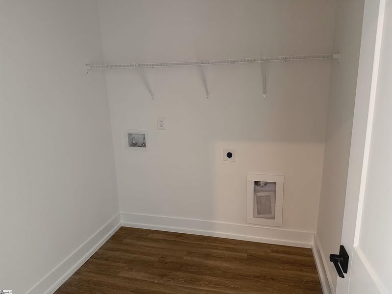 Spacious, unfurnished interior of a new home in Hidden Lake Estates, Greenville (Image 16).