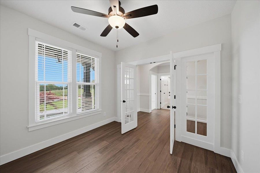 Spacious, unfurnished interior of a new home in Sky View, Columbus (Image 16).