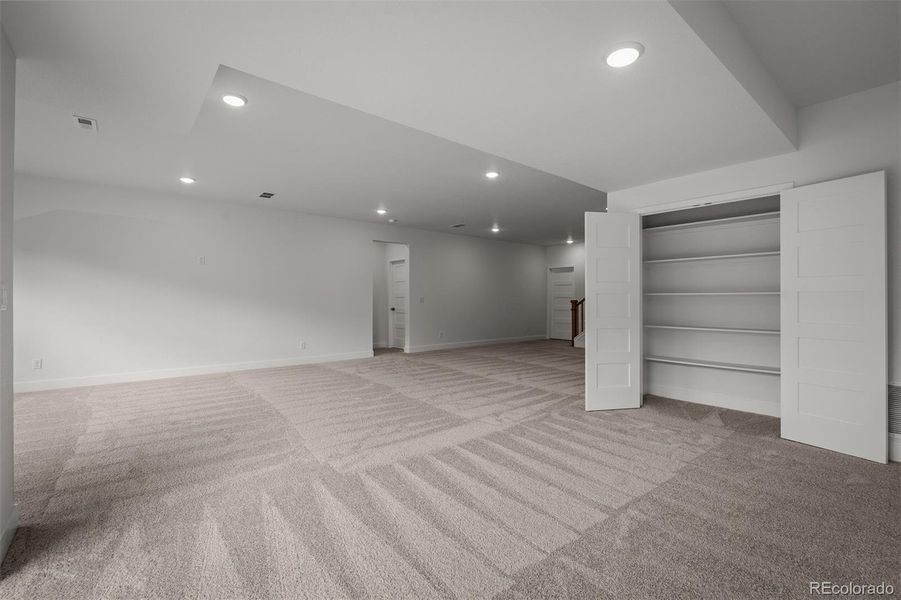 Spacious, unfurnished interior of a new home in Cloverleaf - Pinnacle Collection, Monument (Image 31).