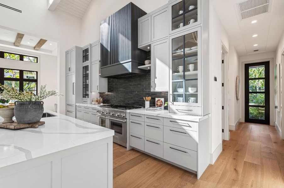 mls_KITCHEN_DETAIL_LEFT