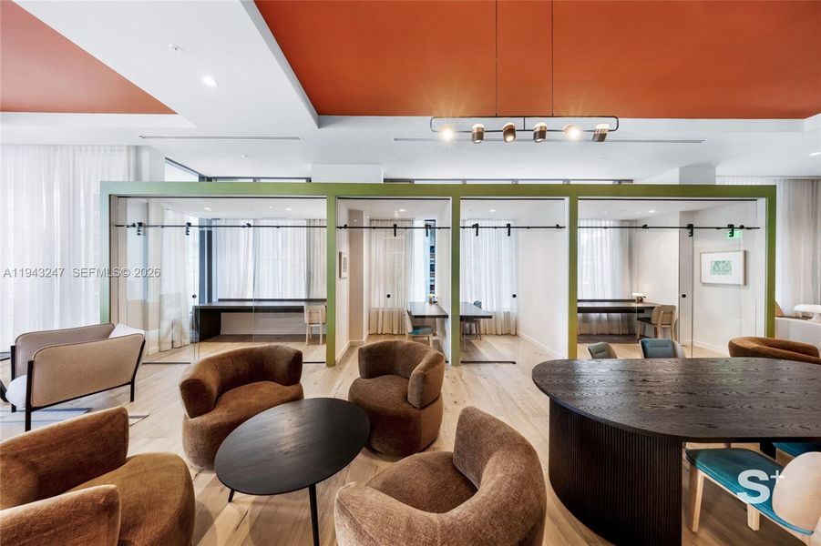 Community amenities in , Miami (Image 34).