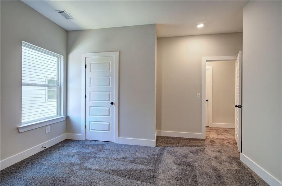 Spacious, unfurnished interior of a new home in , Cartersville (Image 47).