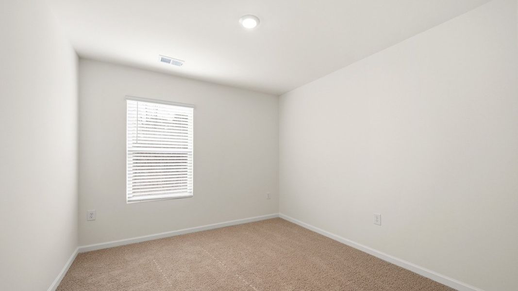 Spacious, unfurnished interior of a new home in Echo Glen, Stockbridge (Image 17).