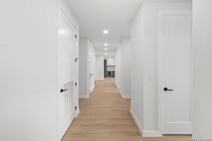 Spacious, unfurnished interior of a new home in , New Braunfels (Image 21).