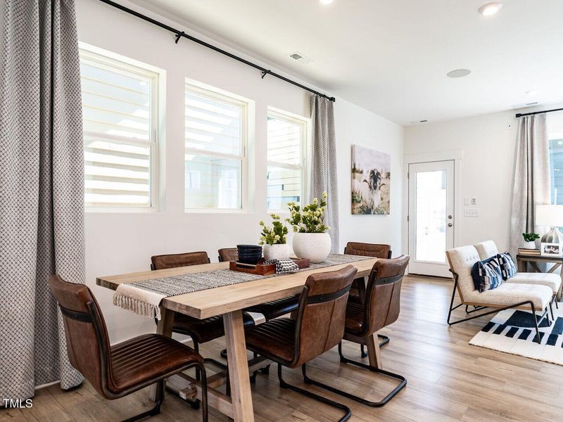 Dining. Similar Home.