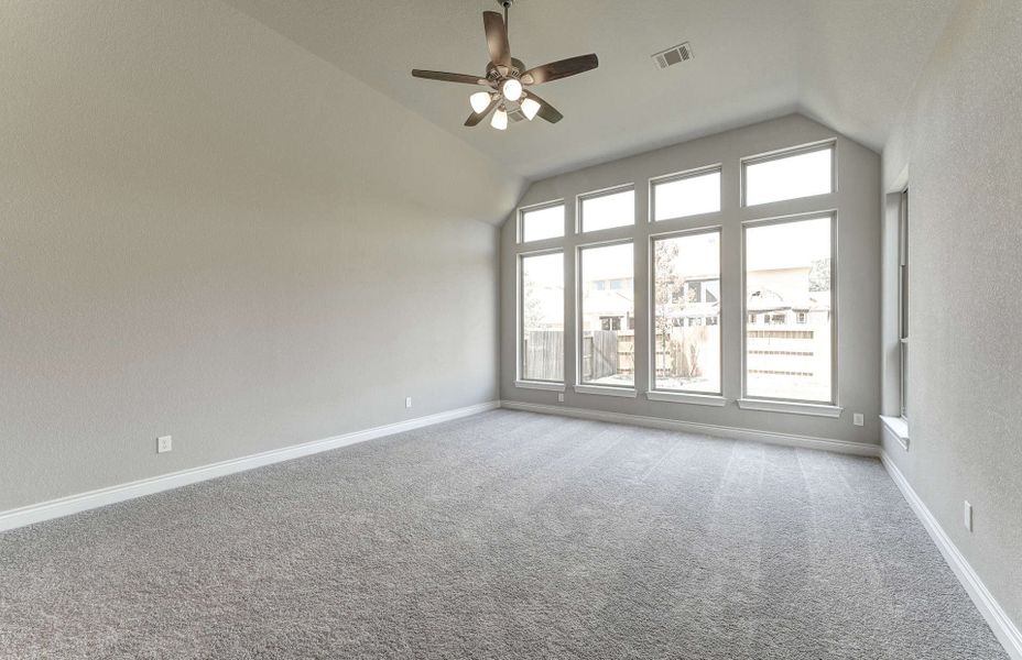 Spacious, unfurnished interior of a new home in Artavia 70′, Conroe (Image 32).