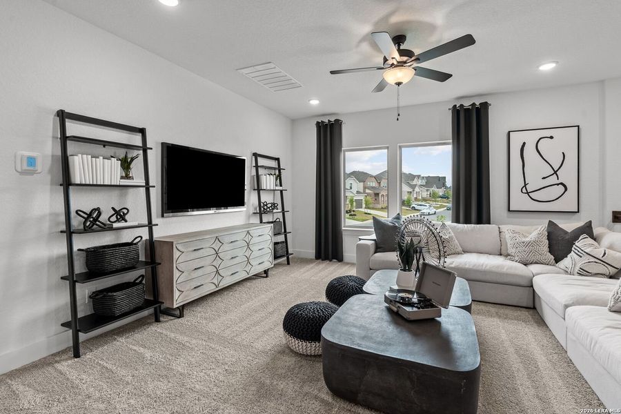 Furnished interior view inside a new home in Bison Ridge, San Antonio (Image 11). Furnished interior view inside a new home in Bison Ridge, San Antonio (Image 11).