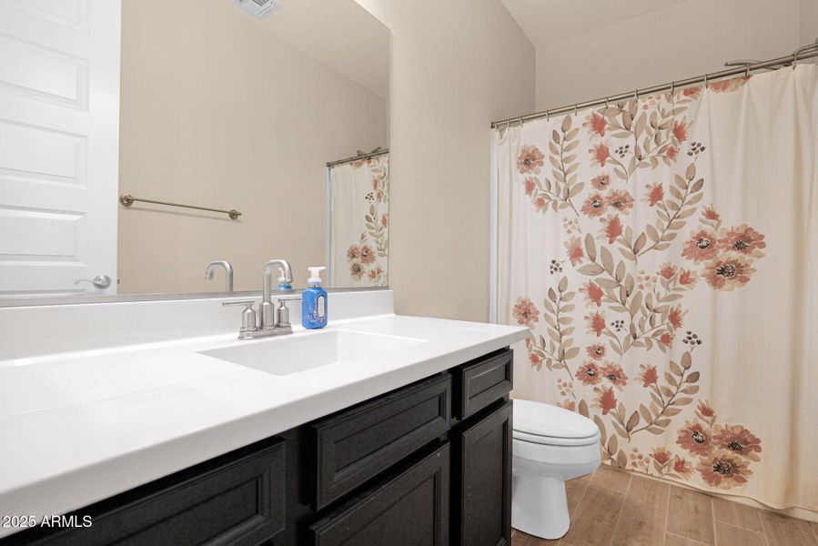 9-web-or-mls-P1279922 9-web-or-mls-P1279922