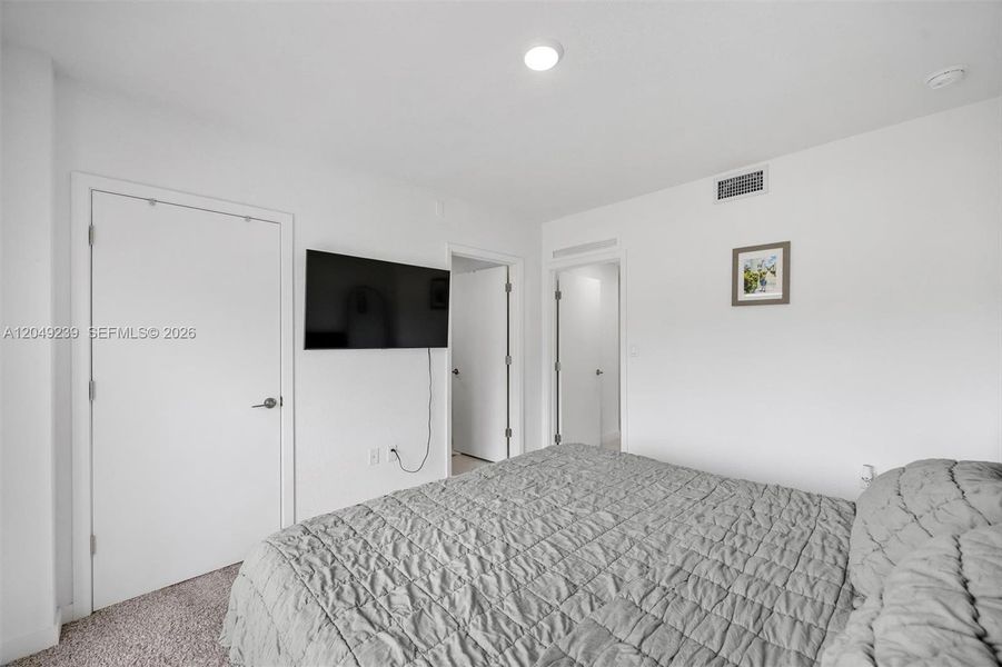 Image 37 of a home in . Image 37 of a home in .